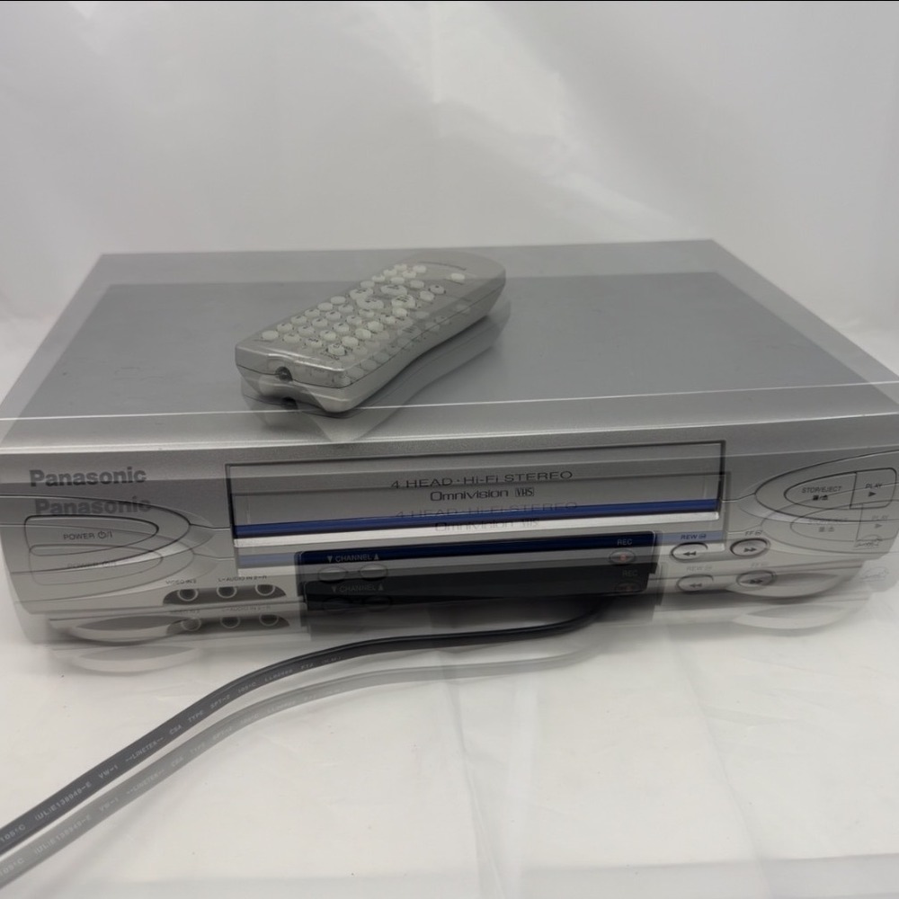 Panasonic PV-V4523S Omnivision 4-Head Hi-Fi Stereo VHS VCR Silver For Parts